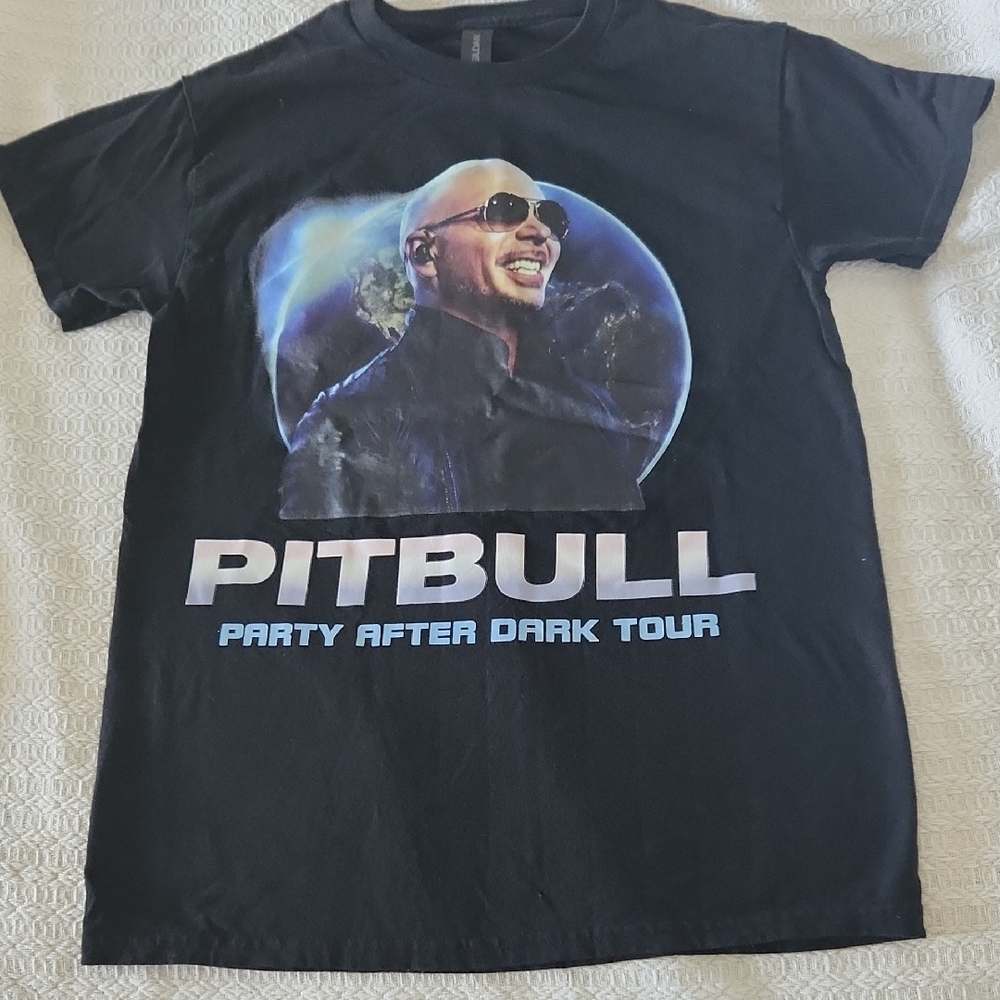 Black Pitbull Tour T-Shirt